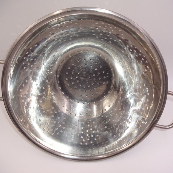 Large Innova 18-10 Stainless Steel Footed Food Strainer Colander Handles Korea - Picture 6 of 9